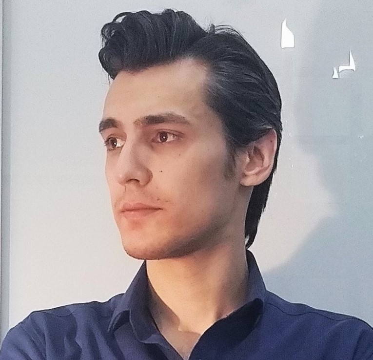 Билингвальный Актер Озвучивания