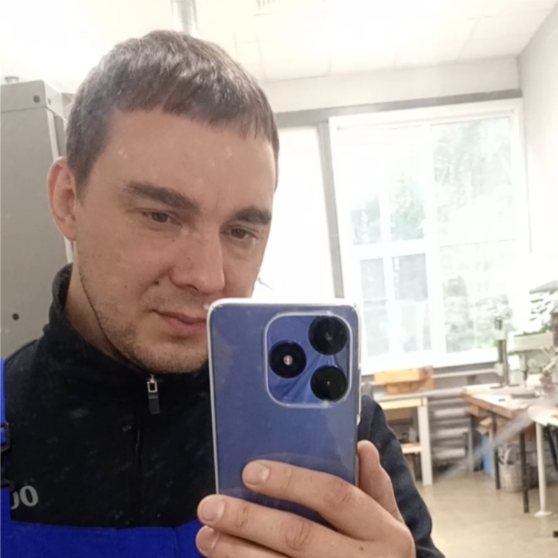 Графический дизайнер, векторная графика, разработка макетов и сувенирной продукции, принтов, баннеров и визиток